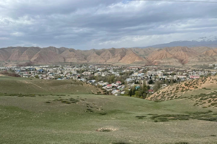 Казарман